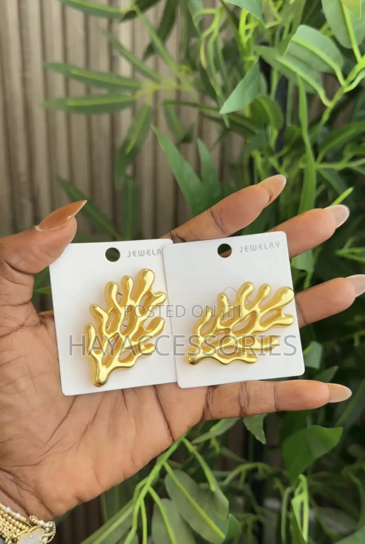Brooches (Big and Bold)