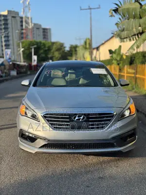 Hyundai Sonata Limited Sedan FWD (2.4L 4cyl 6A) 2016 Silver