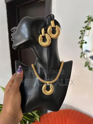 Female Party Set