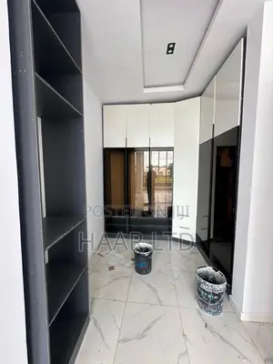 3bdrm Apartment in Ikate for rent