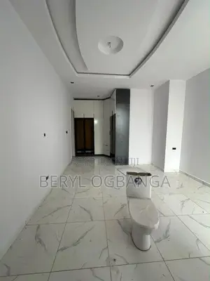 3bdrm Apartment in Ikate for rent