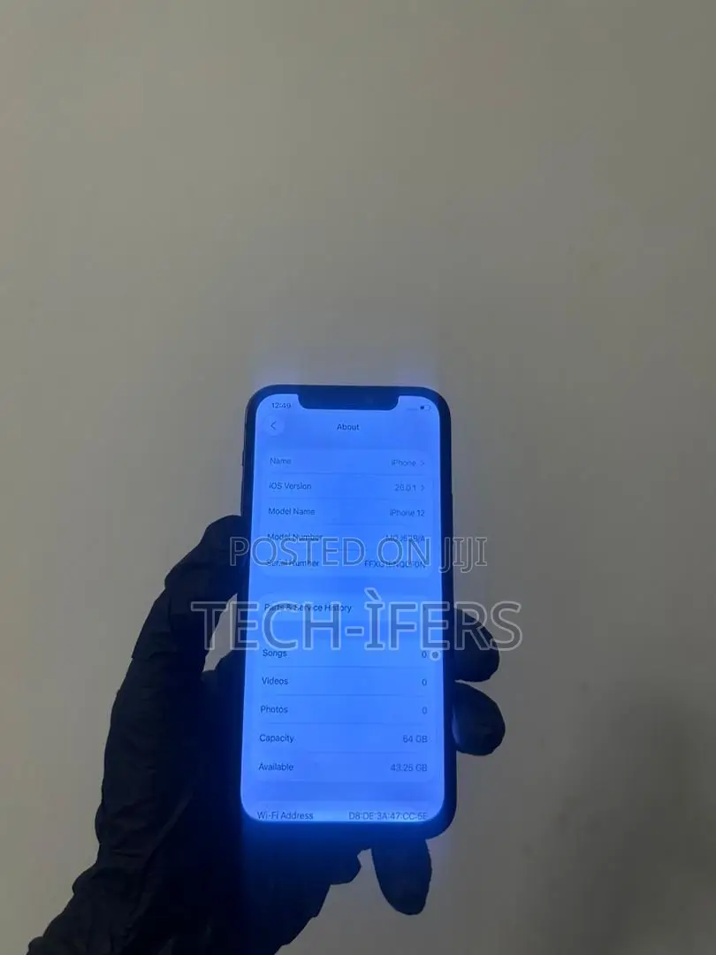 Apple iPhone 12 64 GB Black