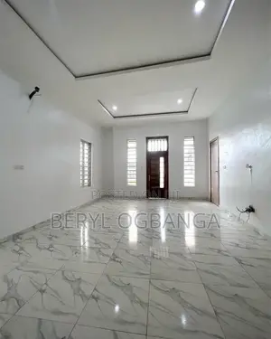 4bdrm Duplex in Lekki Phase 2 for rent