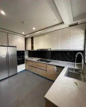 4bdrm Duplex in Lekki Phase 1 for rent