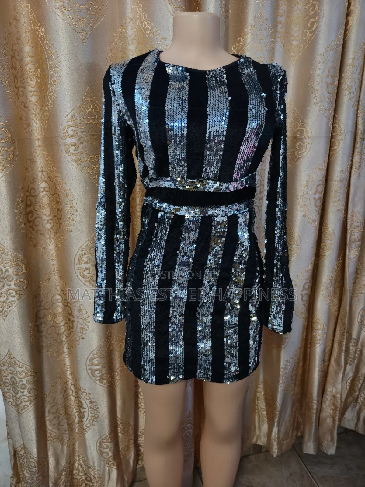 Unisex Wears
