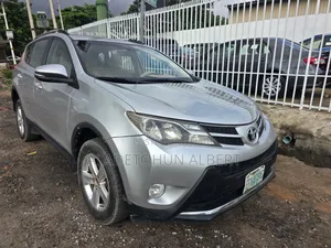 Toyota RAV4 2014 Silver