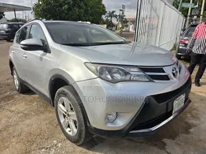 Toyota RAV4 2014 Silver