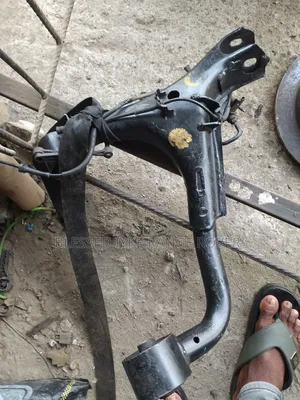 Back Upper Arms Range Rover Sport and Lr3 06/012