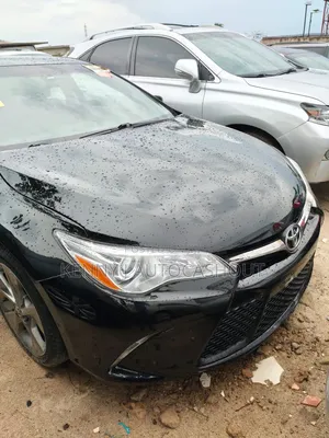 Toyota Camry 2016 Black