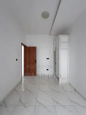4bdrm Duplex in Lekki Phase 2 for rent