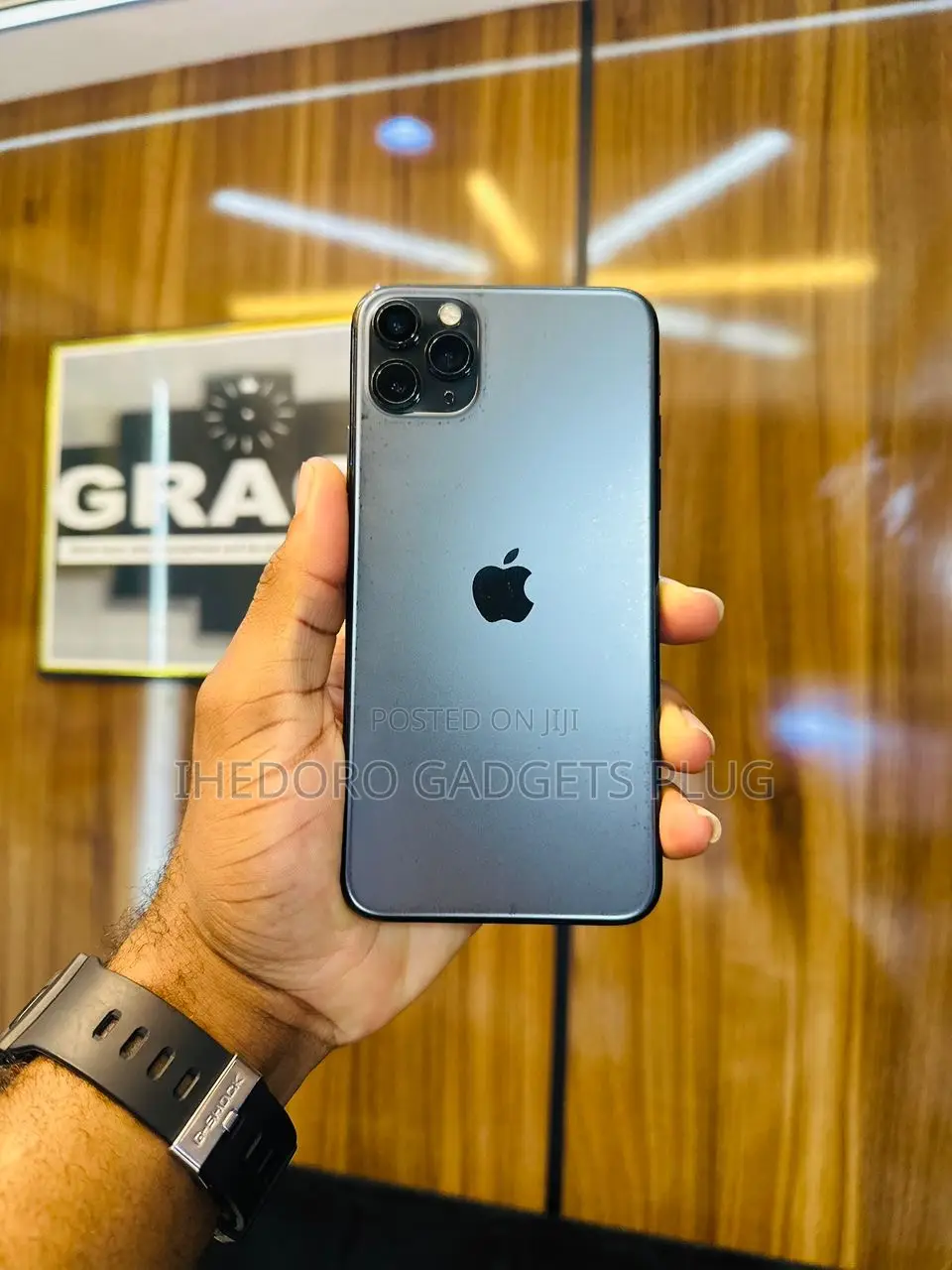 Apple iPhone 11 Pro Max 64 GB Black