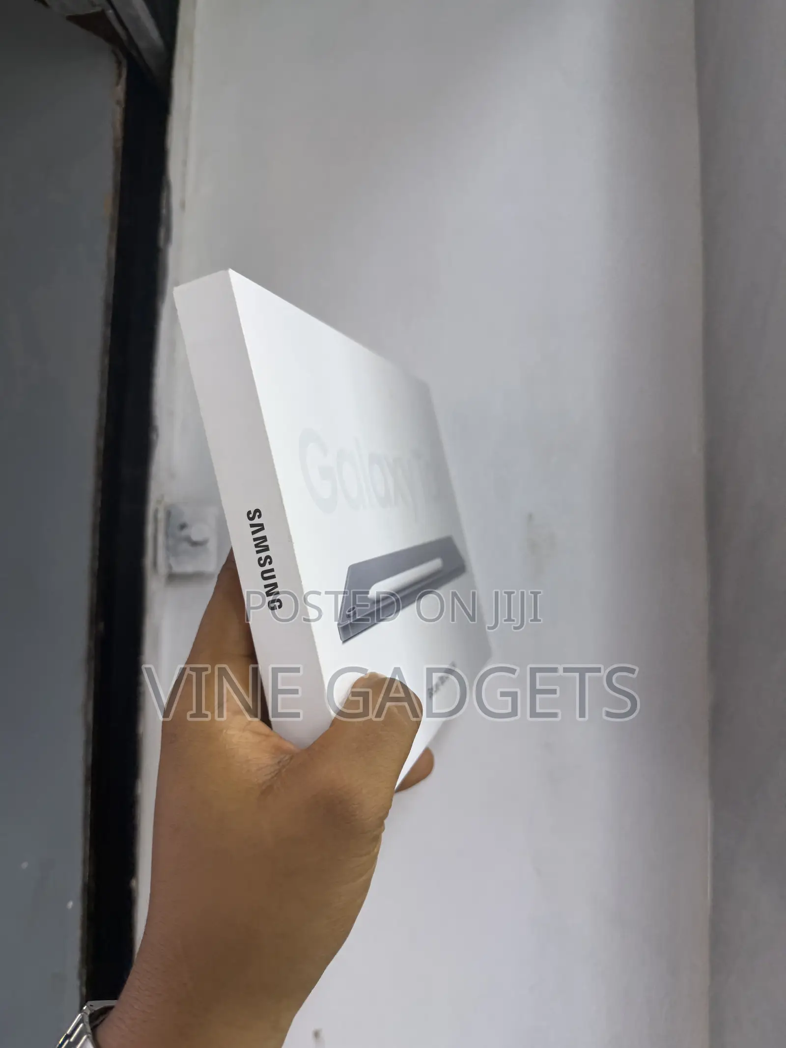 New Samsung Galaxy Tab S10 FE 256 GB Gray