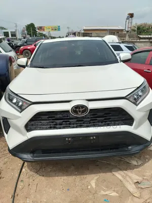 Toyota RAV4 2020 White