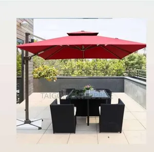 Morden Contemporary Rattan 4 Setter Chairs and Table