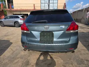 Toyota Venza 2011 Green