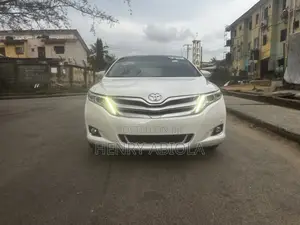 Toyota Venza Limited 4dr Wagon AWD (3.5L 6cyl 6A) 2015 White