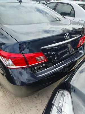 Lexus ES 350 2011 Blue