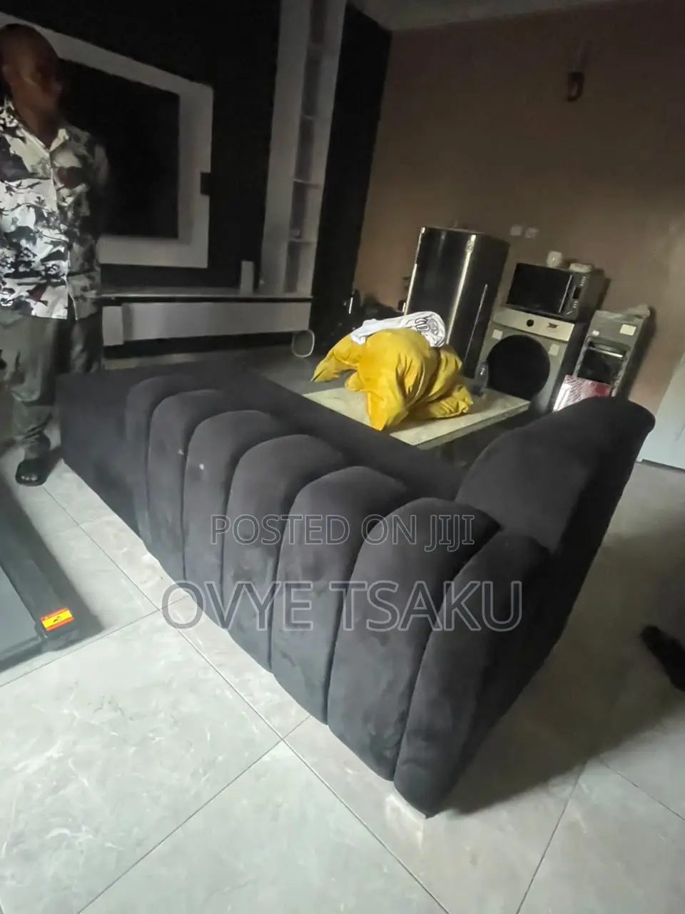 Sofa With Center Table