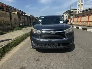 Toyota Highlander Limited Platinum 4dr SUV AWD (3.5L 6cyl 6A) 2015 Blue
