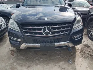 Mercedes-Benz M Class 2012 Black