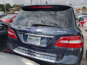 Mercedes-Benz M Class 2012 Black