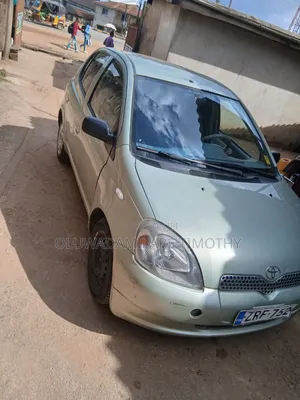 Toyota Yaris 2003 Green