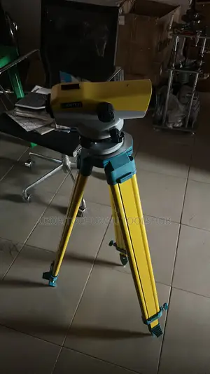 Automatic Optical Level With Tripod 5m Levelling Staff – Brand New