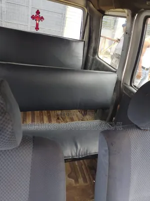 Bus 2020 Silver