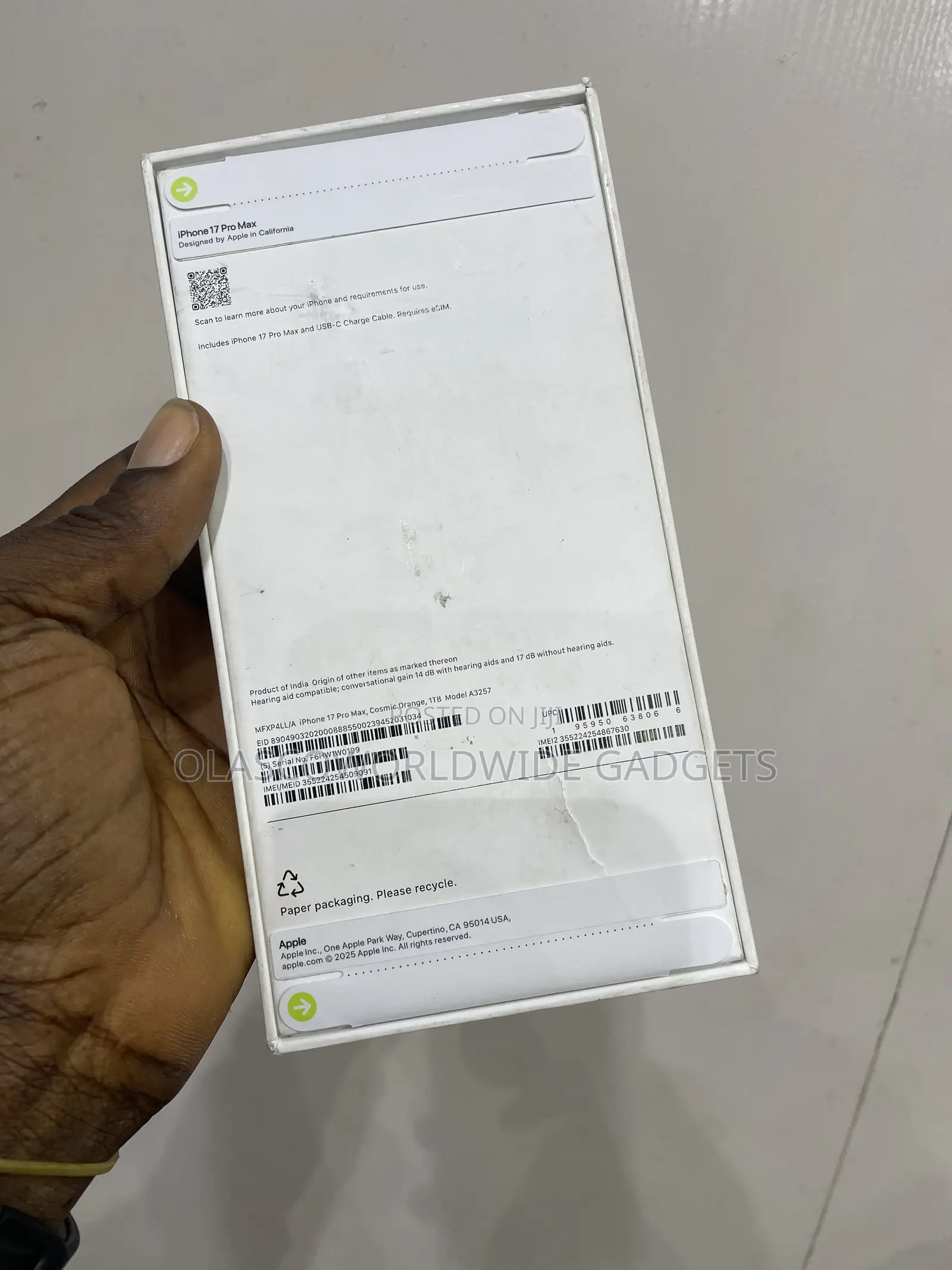 New Apple iPhone 17 Pro Max 1 TB Orange