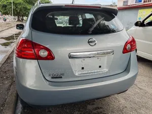 Nissan Rogue 2015 Silver