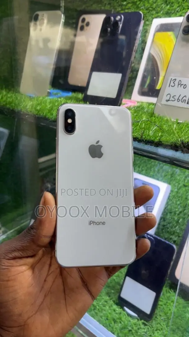 Apple iPhone XS Max 64 GB Gold