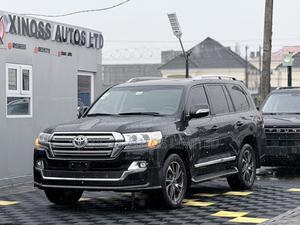 Toyota Land Cruiser 5.7 V8 GXR 2020 Black