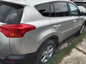 Toyota RAV4 2014 Silver