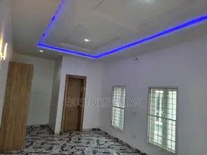 4bdrm Penthouse in Nut, Lugbe District for rent