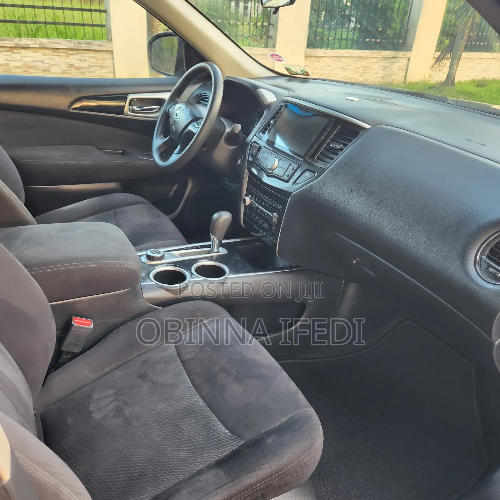 Nissan Pathfinder 2016 Gray