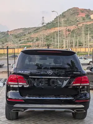 Mercedes-Benz GLE-Class 2015 Black