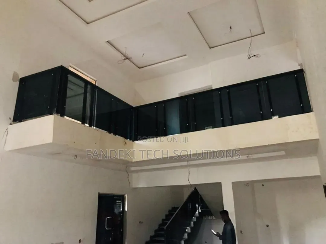 Glass Railing With Stainless Steel Frame