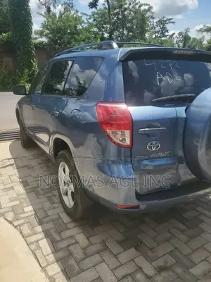 Toyota RAV4 Limited 2008 Blue