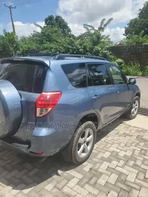 Toyota RAV4 Limited 2008 Blue