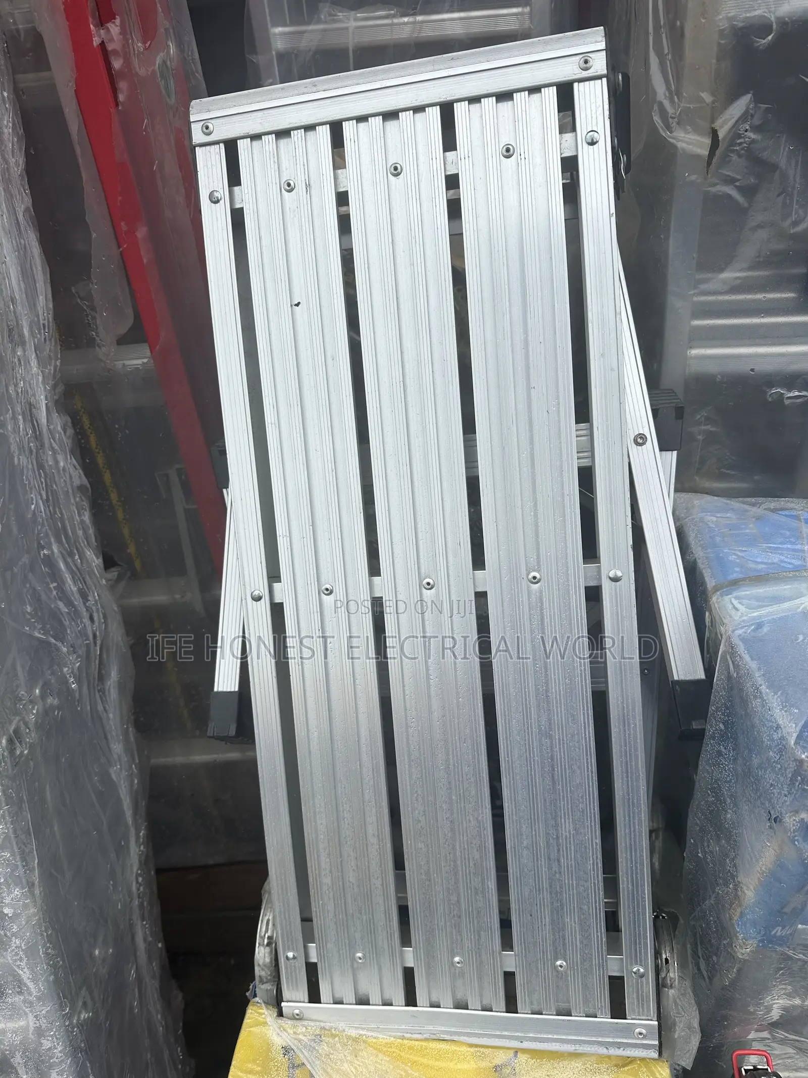 Autopeck Folding Ladder