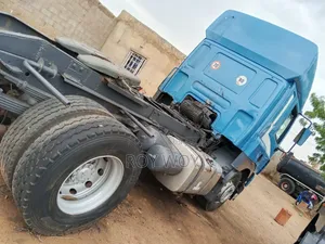 Daf Cf Trailer Head 6tyres