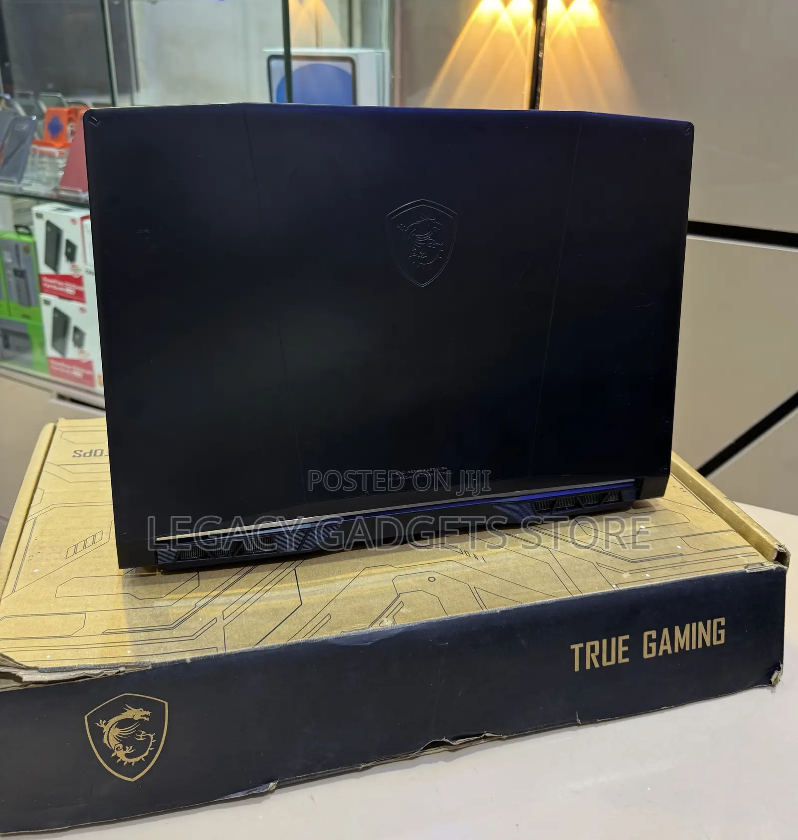 Laptop MSI Katana 15 16GB Intel Core i7 SSD 1T