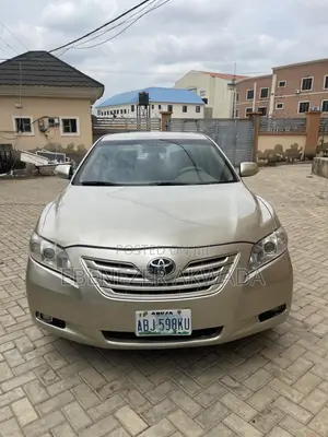 Toyota Camry 2.4 LE 2008 Beige