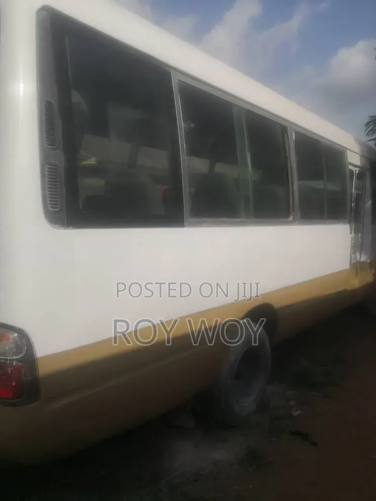 Toyota Coaster 2010 White