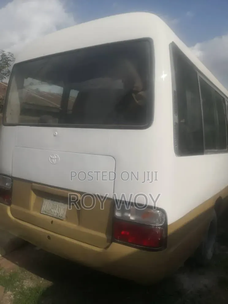 Toyota Coaster 2010 White