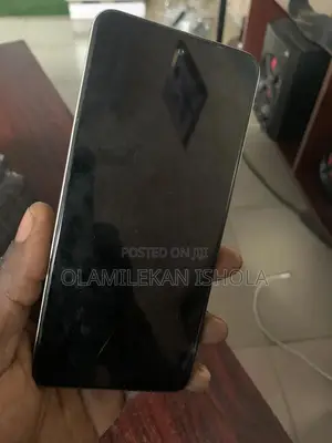 Infinix Smart 8 128 GB Gold