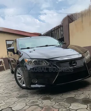 Lexus ES 2015 Black