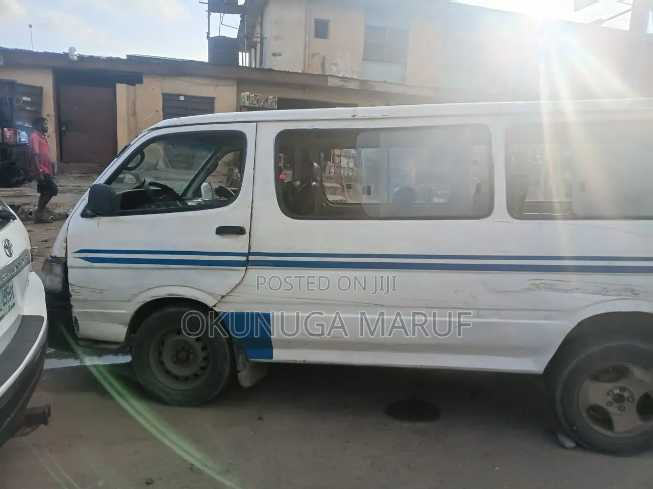 Toyota HiAce 1998 White