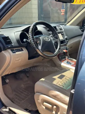 Toyota Highlander Limited 3.5l 4WD 2013 Blue