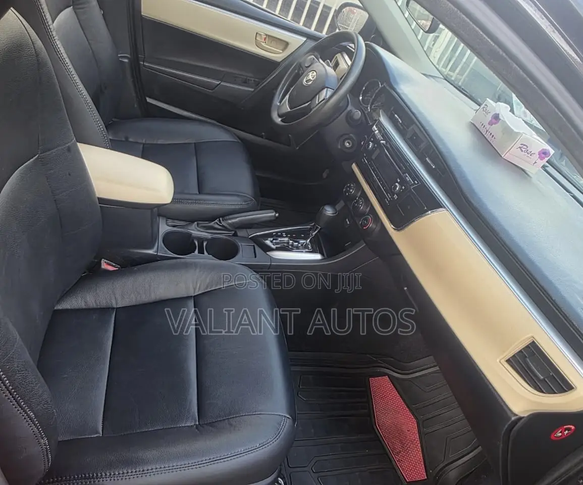 Toyota Corolla 2014 Black